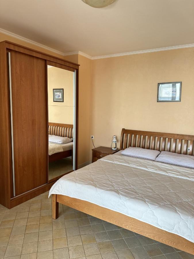 Apartment Villa Elena Bar Exteriör bild