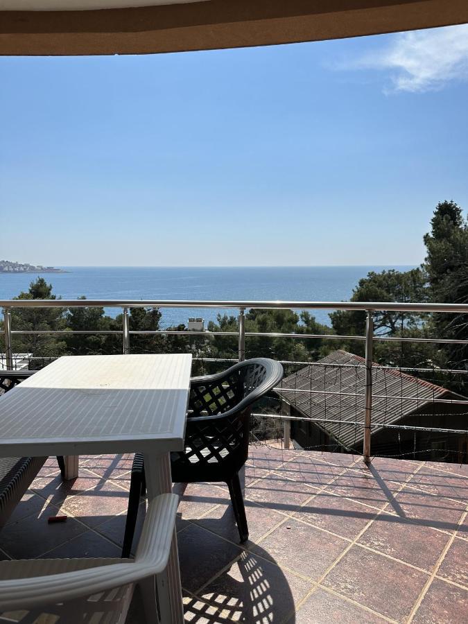Apartment Villa Elena Bar Exteriör bild