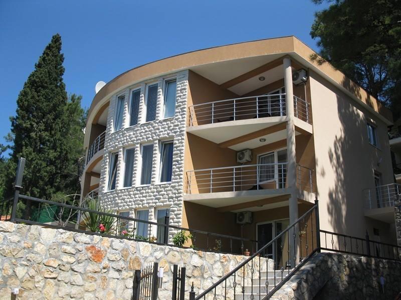 Apartment Villa Elena Bar Exteriör bild